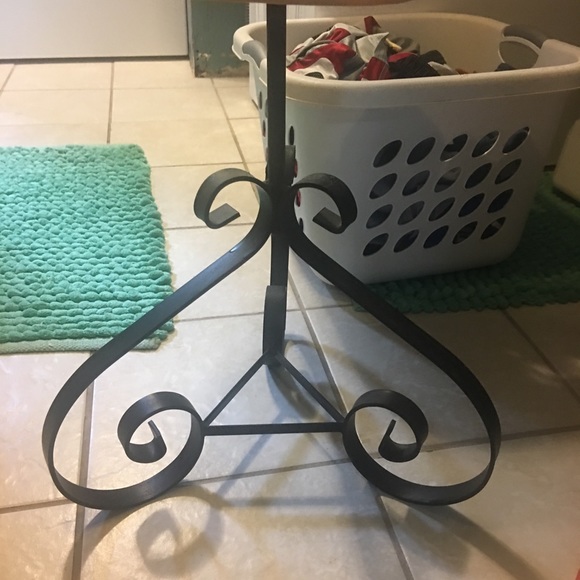 Mannequin - Picture 2 of 4